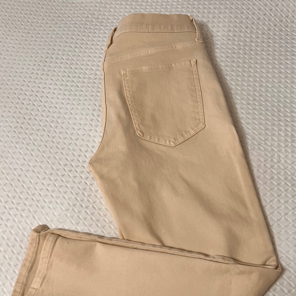 Banana Republic white mid- rise Slim Jean